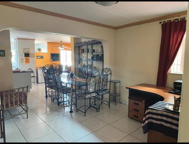 2 BEDROOM HOUSE FOR SALE IN LAUDIUM